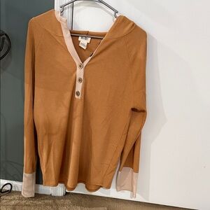 BiBi Tan Button-Up Women's Top with HOOD